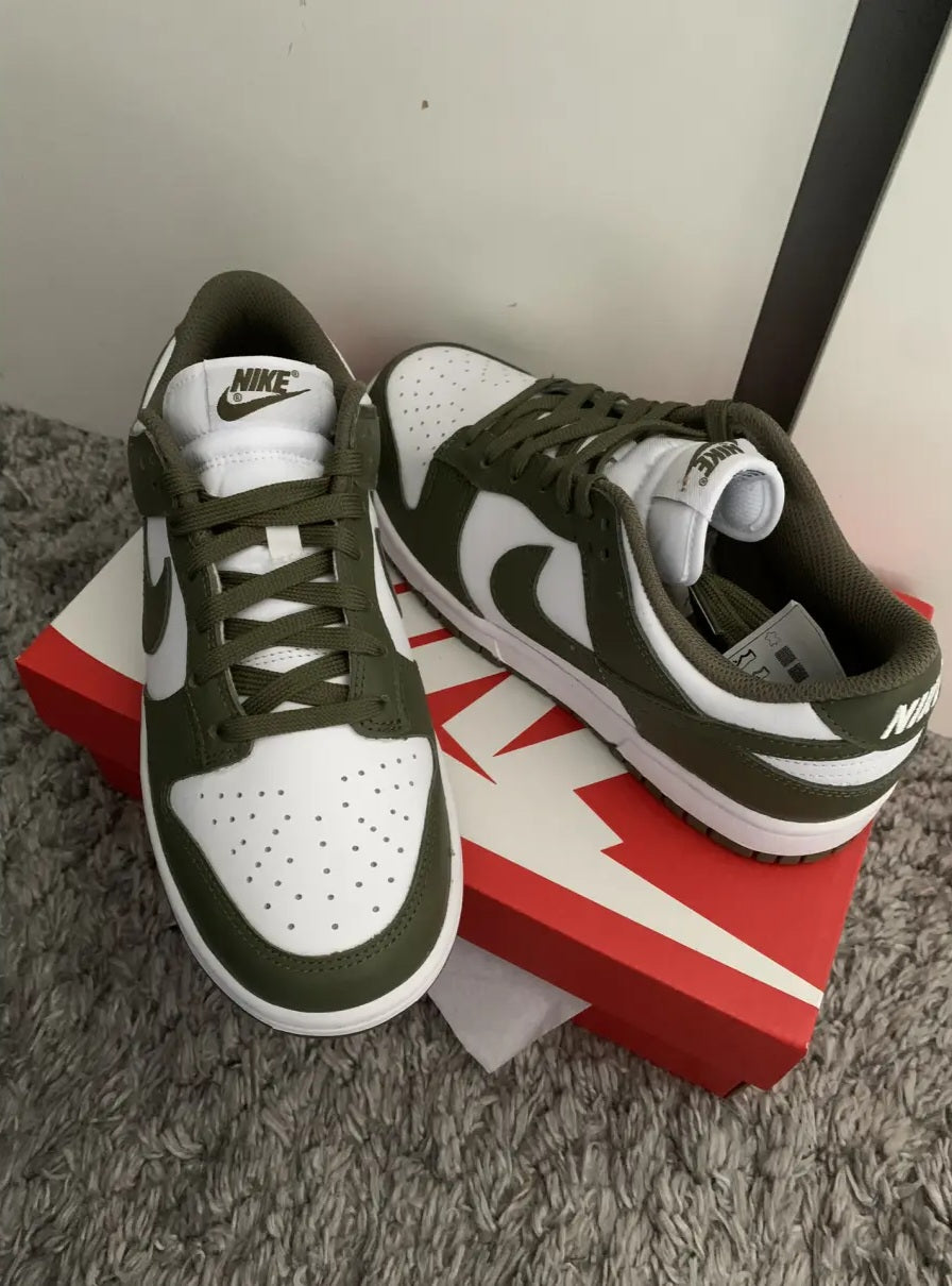 NIKE SB VERT ARMÉE